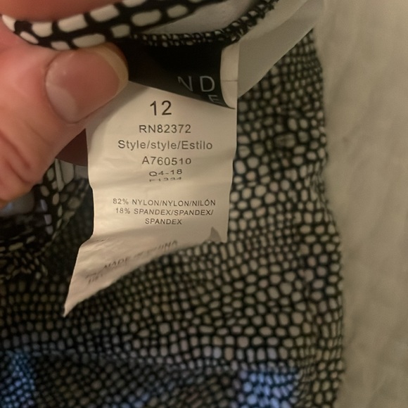 Tankini size 12 - Picture 4 of 4